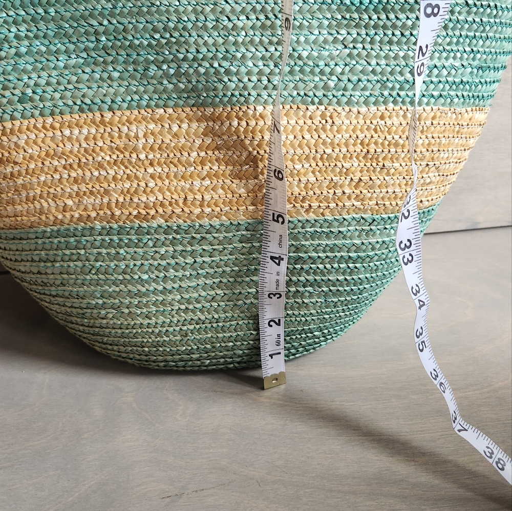 Stylish Woven Tote Bag - Tan and‎ Green - Picture 9 of 10